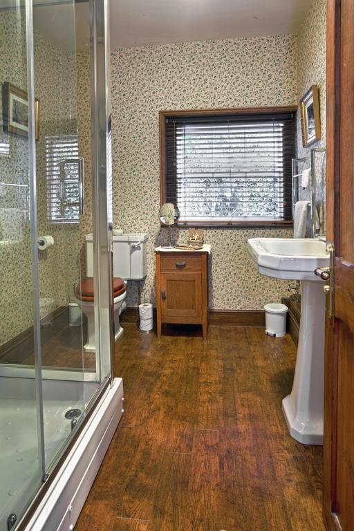 Hodgkinsons Hotel Matlock Bath Room photo